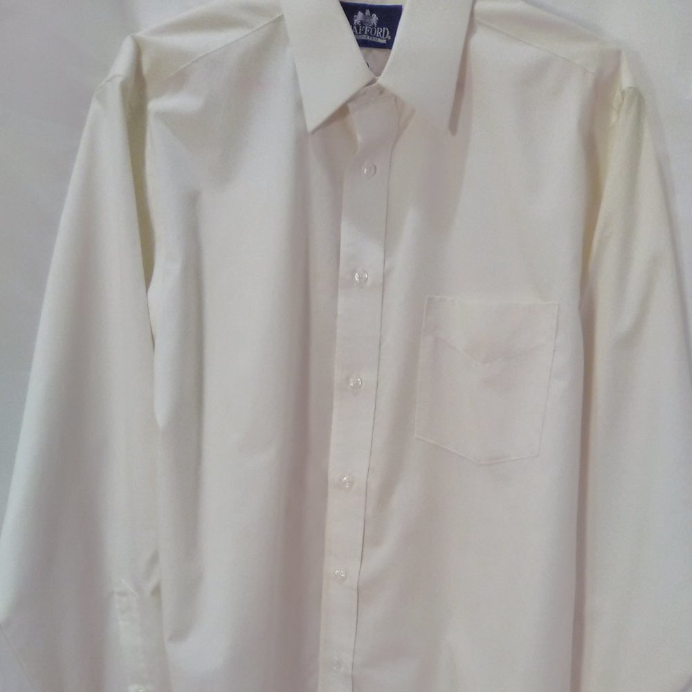 Stafford Long Sleeve Men's Dress Shirt Color Yellow Size 15 1/2  (34/35)